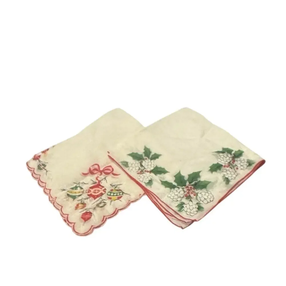 Pair‎ of vintage Christmas napkins